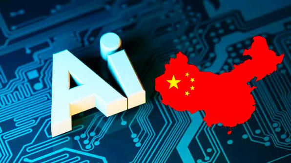 China lidera PISA pero limita IA: ¿Qué enseña su reforma educativa?