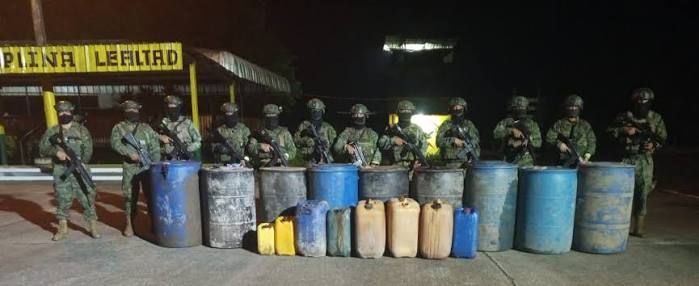 Fuerzas Armadas decomisan 225 mil armas y explosivos bajo estado de excepción