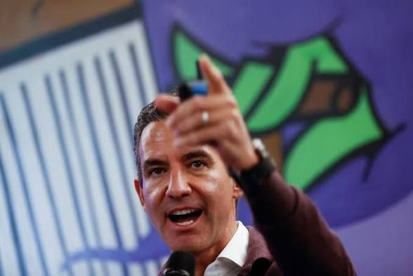 Colombia inicia reconstrucción post-terremoto con estrategia de autorreparación