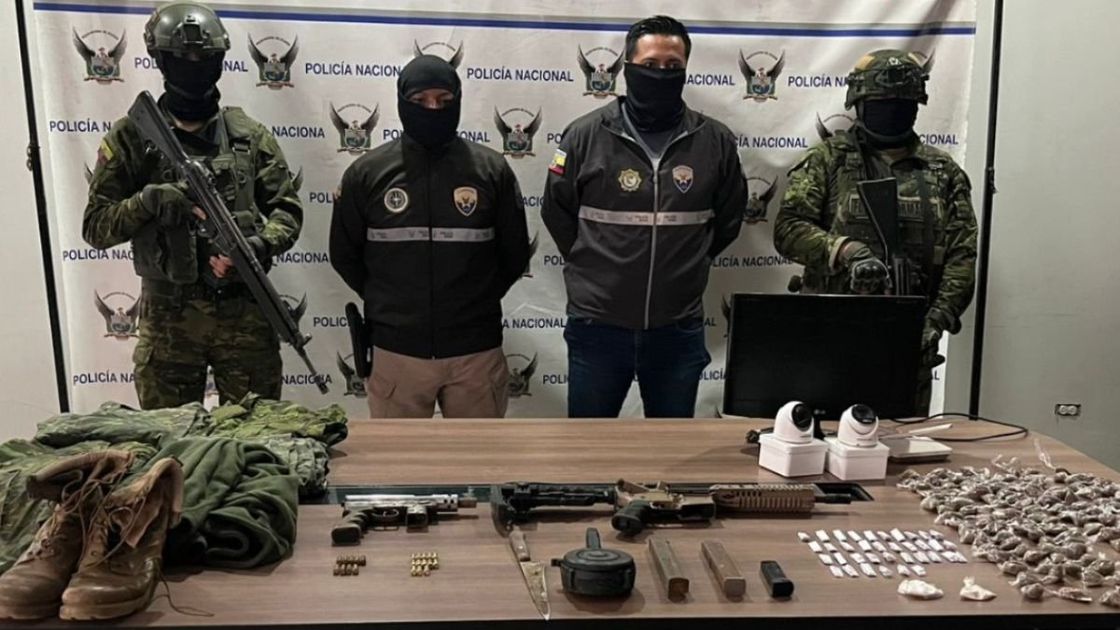 Operación Gran Fénix 58 desmantela red de 'Los Lobos' que robaba vehículos en Quito