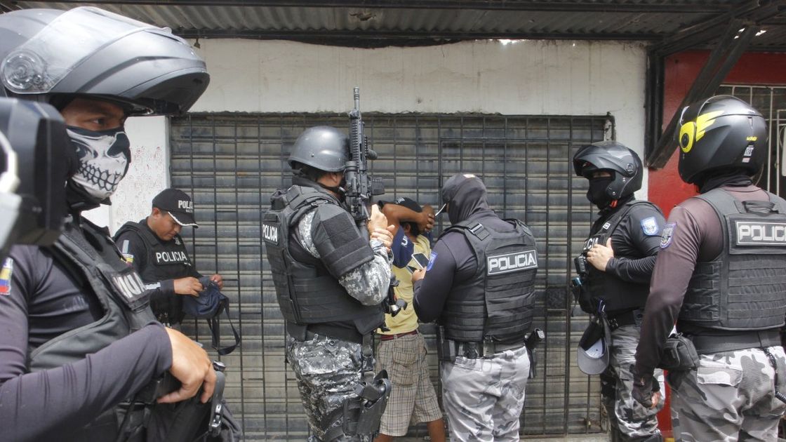 Operativo Unase en Entrada de la 8: Reimberg recopila denuncias contra extorsión