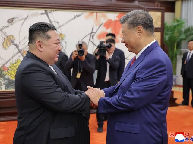 Noboa llega a Singapur para consolidar alianzas estratégicas en Asia