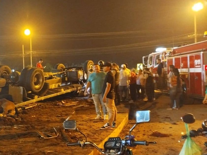 Nepal: El desastre fronterizo con China deja 362 muertos y más de mil desaparecidos