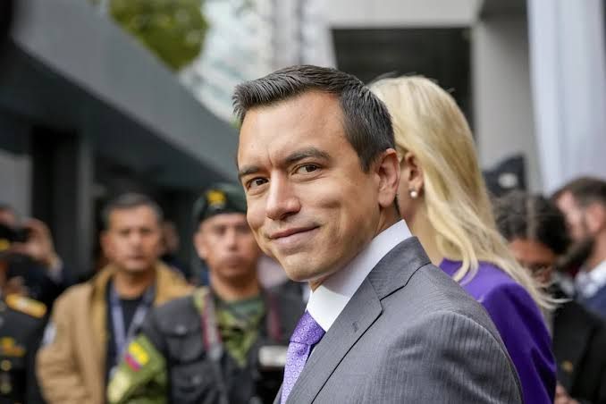 Noboa impulsa blindaje electoral contra el crimen organizado y defiende depuración del sistema político